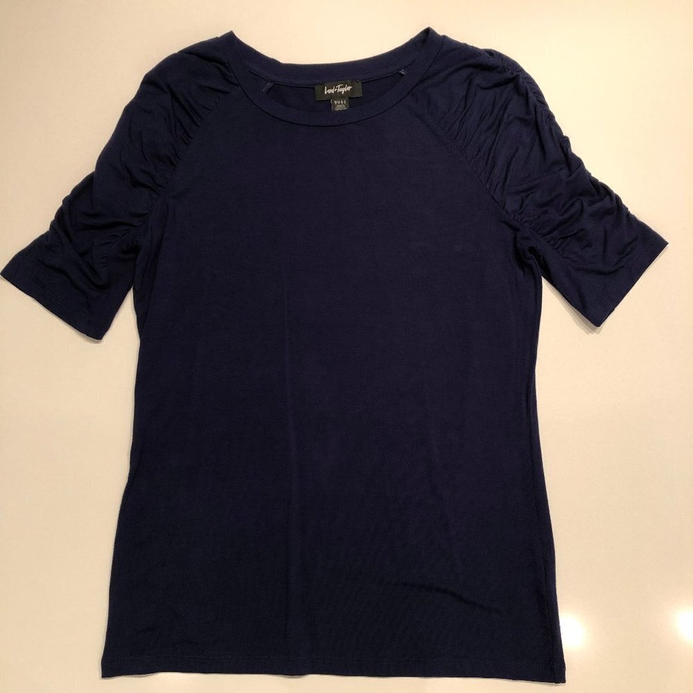 Lord & Taylor Scoop Neck Ruched Short Sleeve Top in Navy Blue Size S NWOT